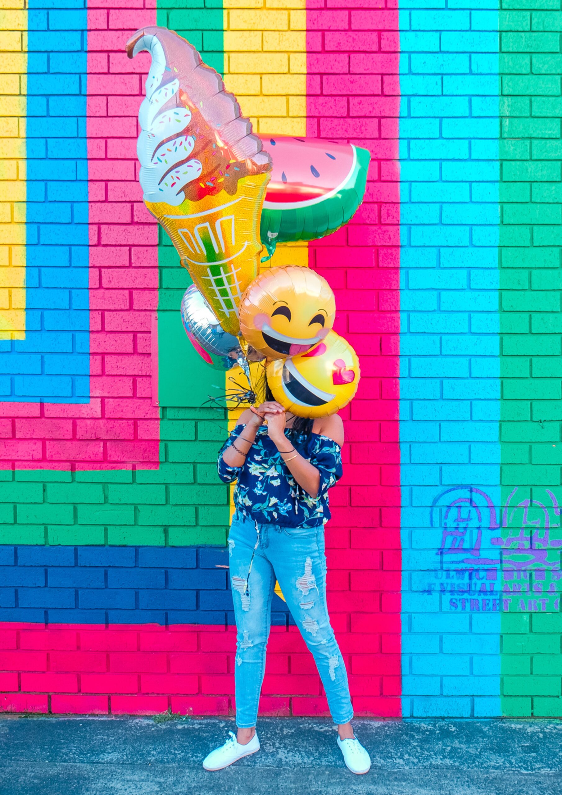 emoji and ice cream balloons